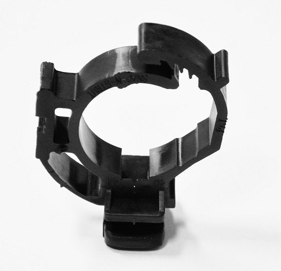 SnapnStrut pipe hangers, black nylon, for Strut and Thread