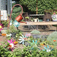 Austin Planter Classic Spinning Daisies for Patio, Lawn & Garden